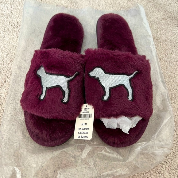 PINK Victoria's Secret Shoes - SOLD NWT Victoria Secret PINK slippers